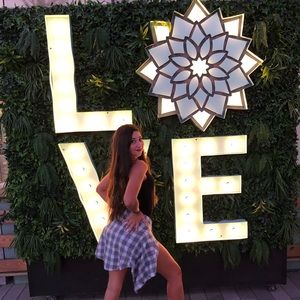 Meet your Posher, Alex